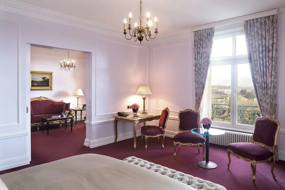 Hotel Bellevue Palace Bern 5*,